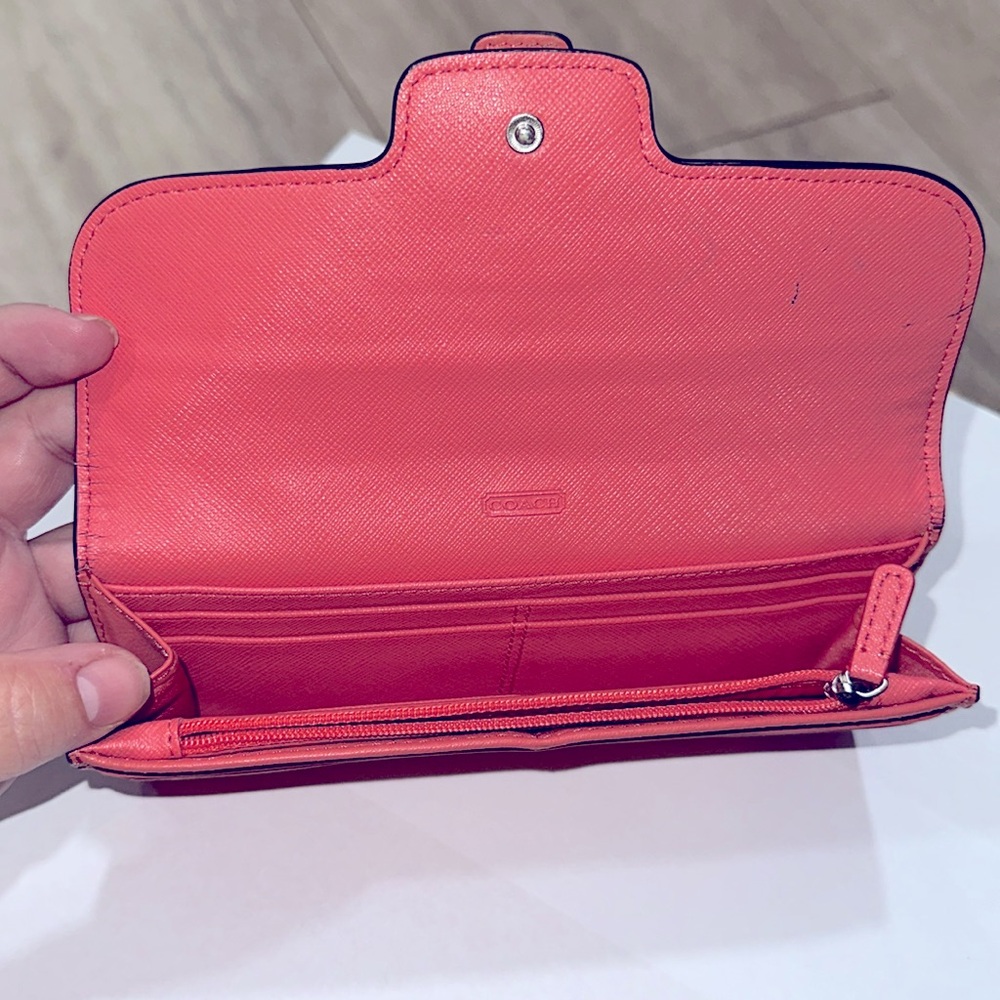Coach Coral/Pink Leather Wallet - Picture 4 of 5